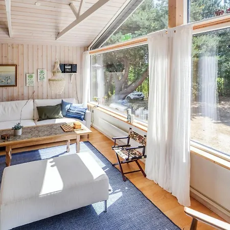 Three-Bedroom Holiday Home In Ebeltoft *