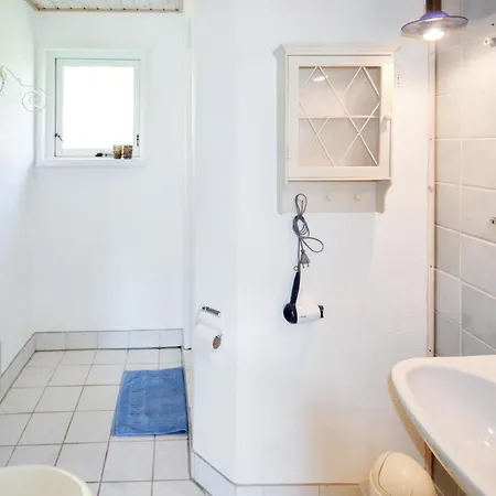Three-Bedroom Holiday Home In Ebeltoft * Ebeltoft
