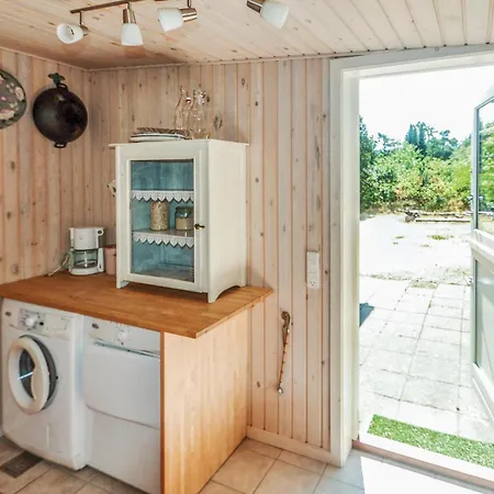 Three-Bedroom Holiday Home In Ebeltoft Сasa de vacaciones