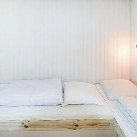 Сasa de vacaciones Three-Bedroom Holiday Home In Ebeltoft *