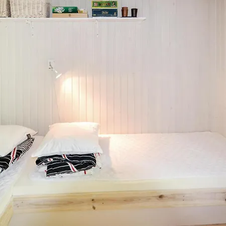 Сasa de vacaciones Three-Bedroom Holiday Home In Ebeltoft